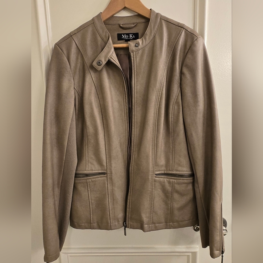Women's Tan Leather Jacket